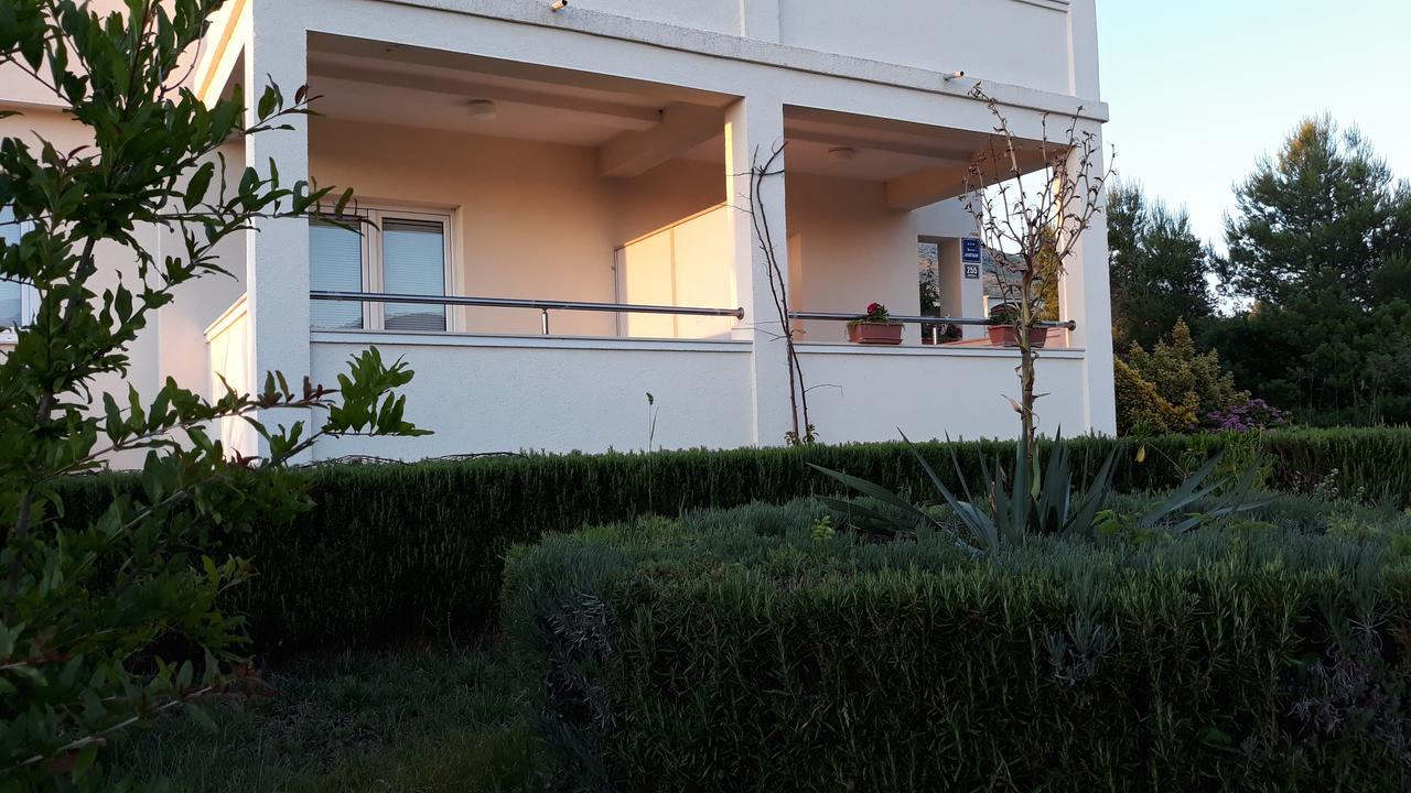 Apartments 255 Гребастика Экстерьер фото
